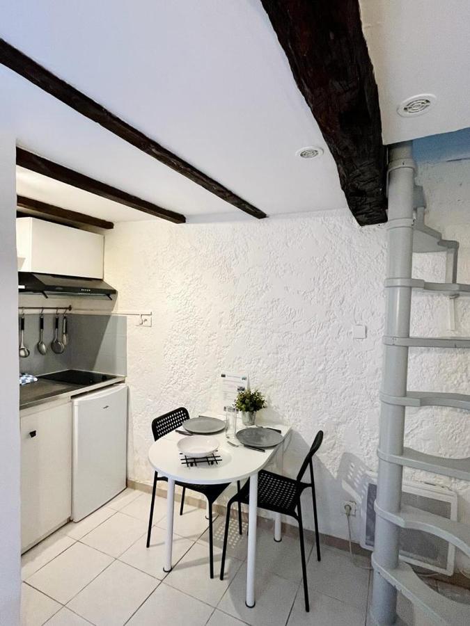 Studio En Duplex La Roquebrussanne Экстерьер фото