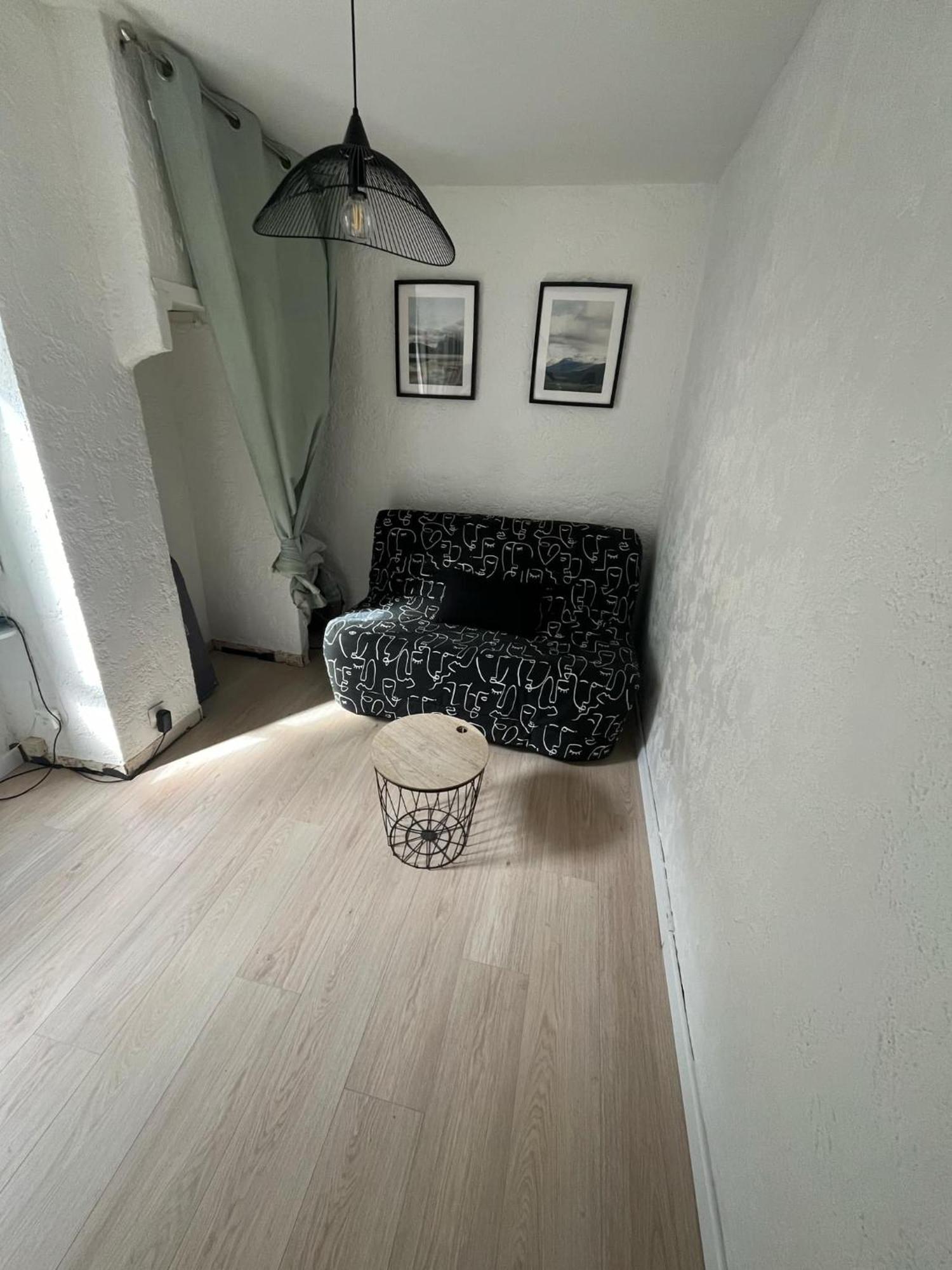 Studio En Duplex La Roquebrussanne Экстерьер фото